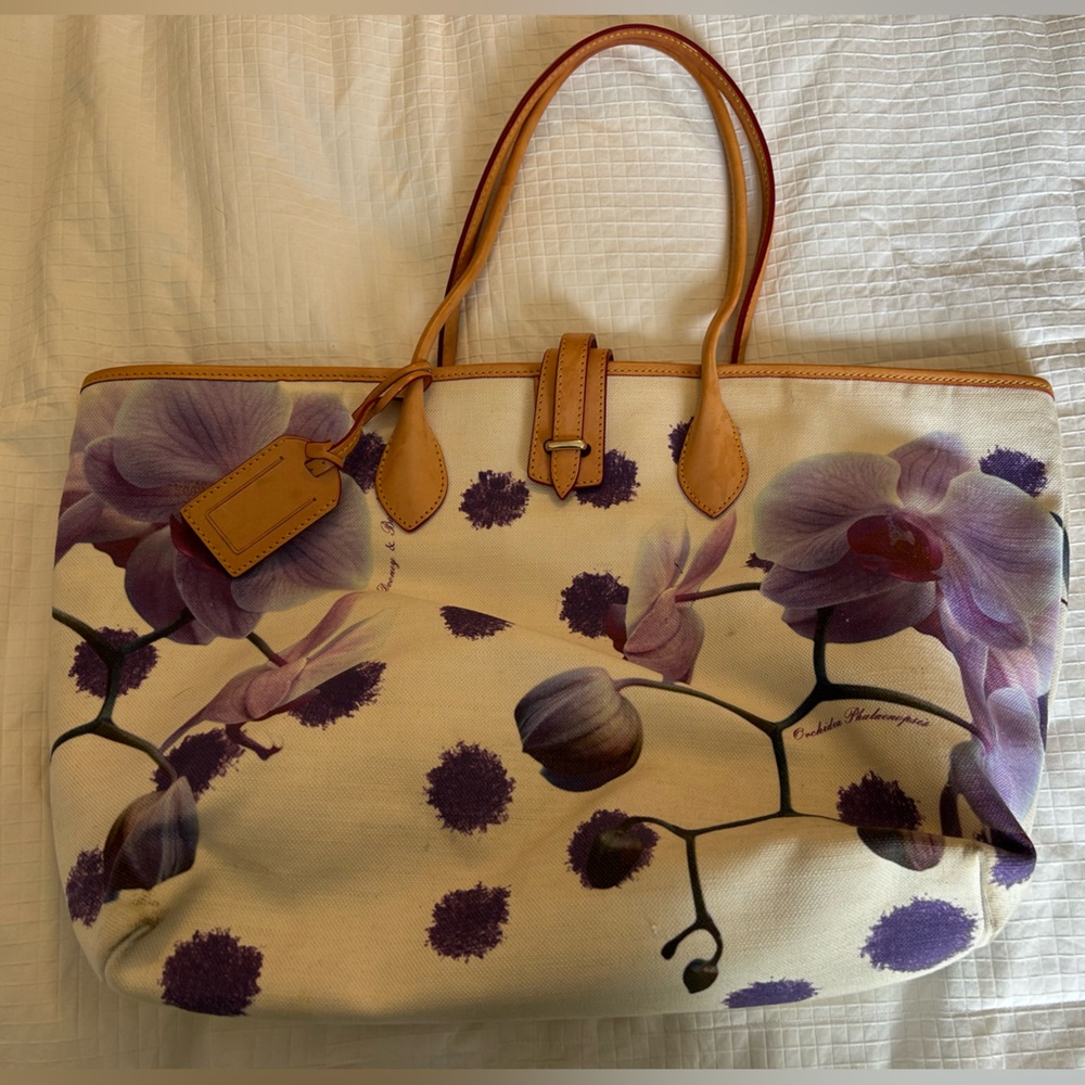 Dooney & Bourke Canvas Handbag/Tote